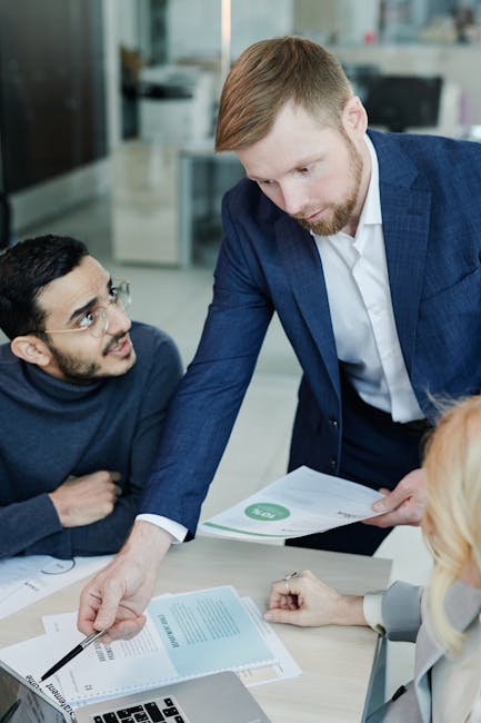 Sistema industrial de tratamiento de aguas residuales en una fábrica